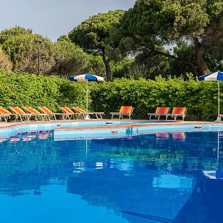 Ausonia Hotel
