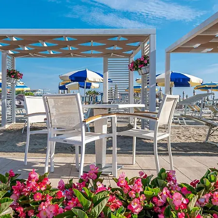 Hotel Ausonia
